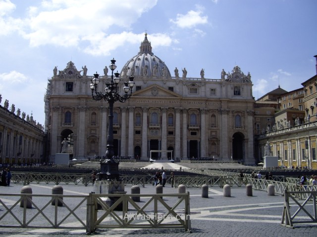 ST PETER'S BASILICA, VATICAN CITY. SAN PEDRO DEL VATICANO 0