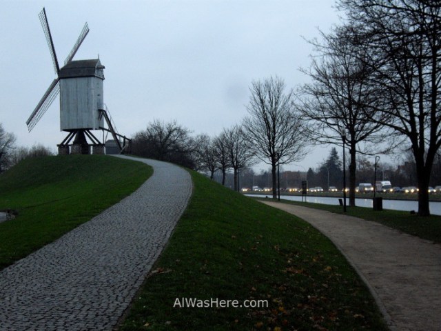 11-molinos-koeleweimolen-y-sint-janshuis-mill-brujas-belgica-bruges-belgium