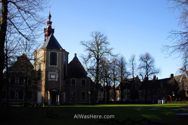 4. Begijnhof de Santa Isabel Gante Belgica. St Elisabeth Ghent Belgium