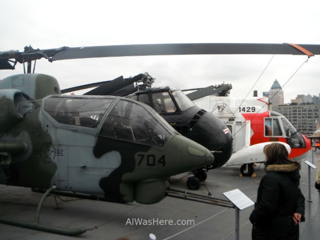 Nueva York Museo intrepido mar aire y espacio 6. Cubierta del portaaviones. Museum air sea, space Helicopteros aircraft carrier