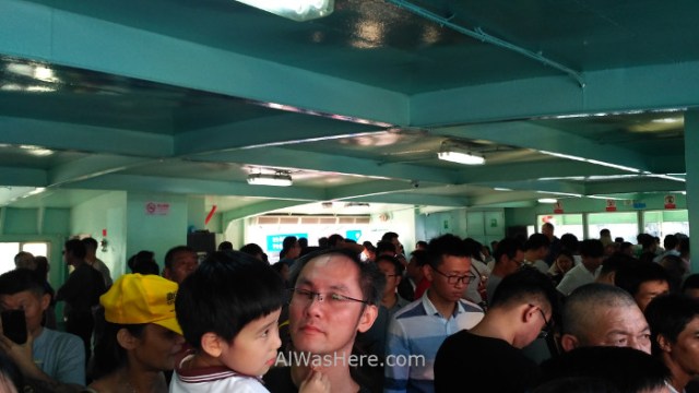 Shanghai ferry Pudong Bund