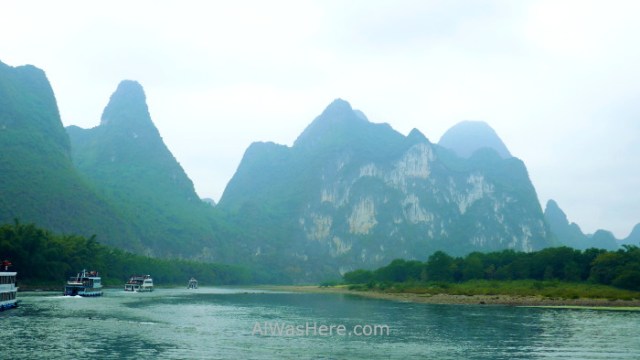 Crucero Río Li (73) Mural Hill Nine Horses Fresco river cruise Guilin Yangshuo